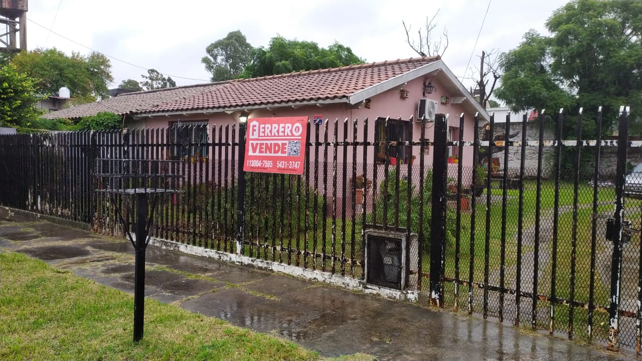 CASA EN VENTA
